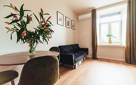 Stylowy Loft W Kamienicy Przy Dworcu Pkp